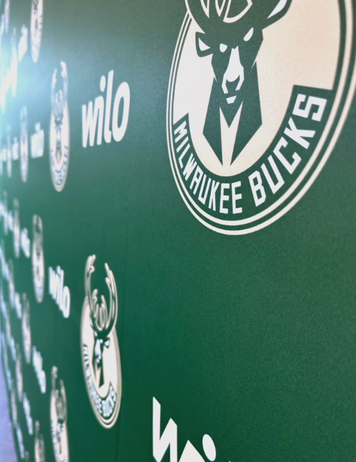 共享体-密尔沃基雄鹿转会期完成体检；志在中超名次提升；球迷炸锅；年轻球员得到机会的简单介绍