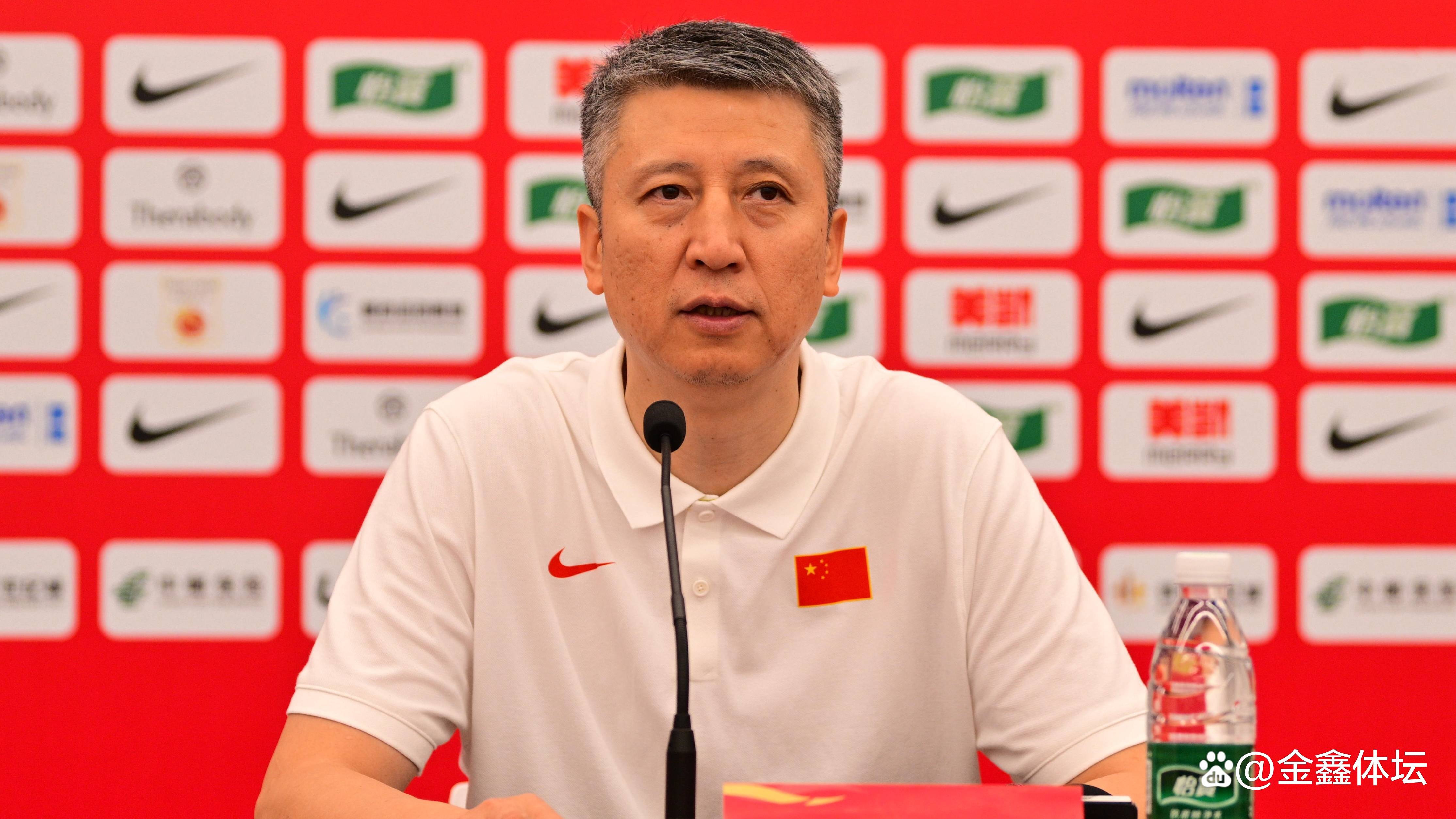 金年会体育平台-深圳男篮训练开放日，窗口期内部沟通引欢呼，CBA常规赛在即，团队化学反应显著的简单介绍