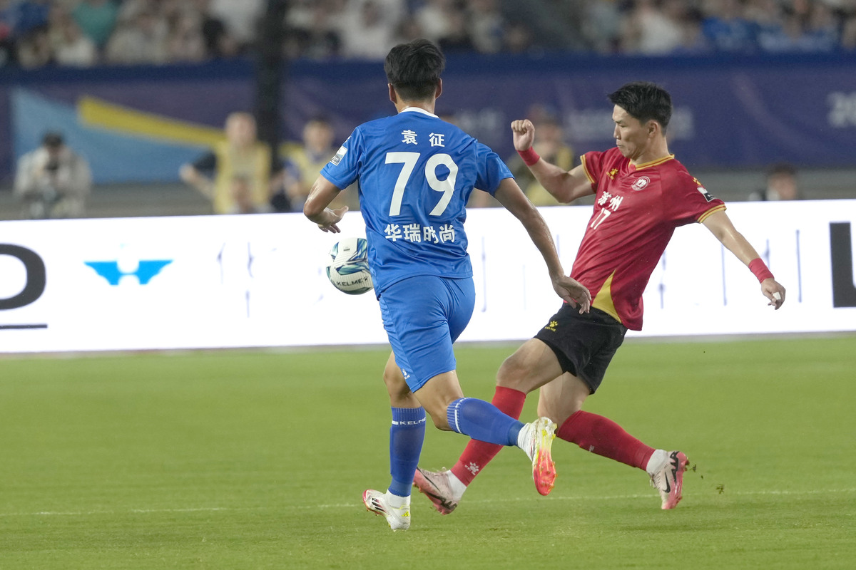 JNH金年会-包含转折点！巴黎圣日耳曼状态回暖；CBA季后赛冲刺阶段攻防权衡；底气十足；阵容厚度经受考验的词条