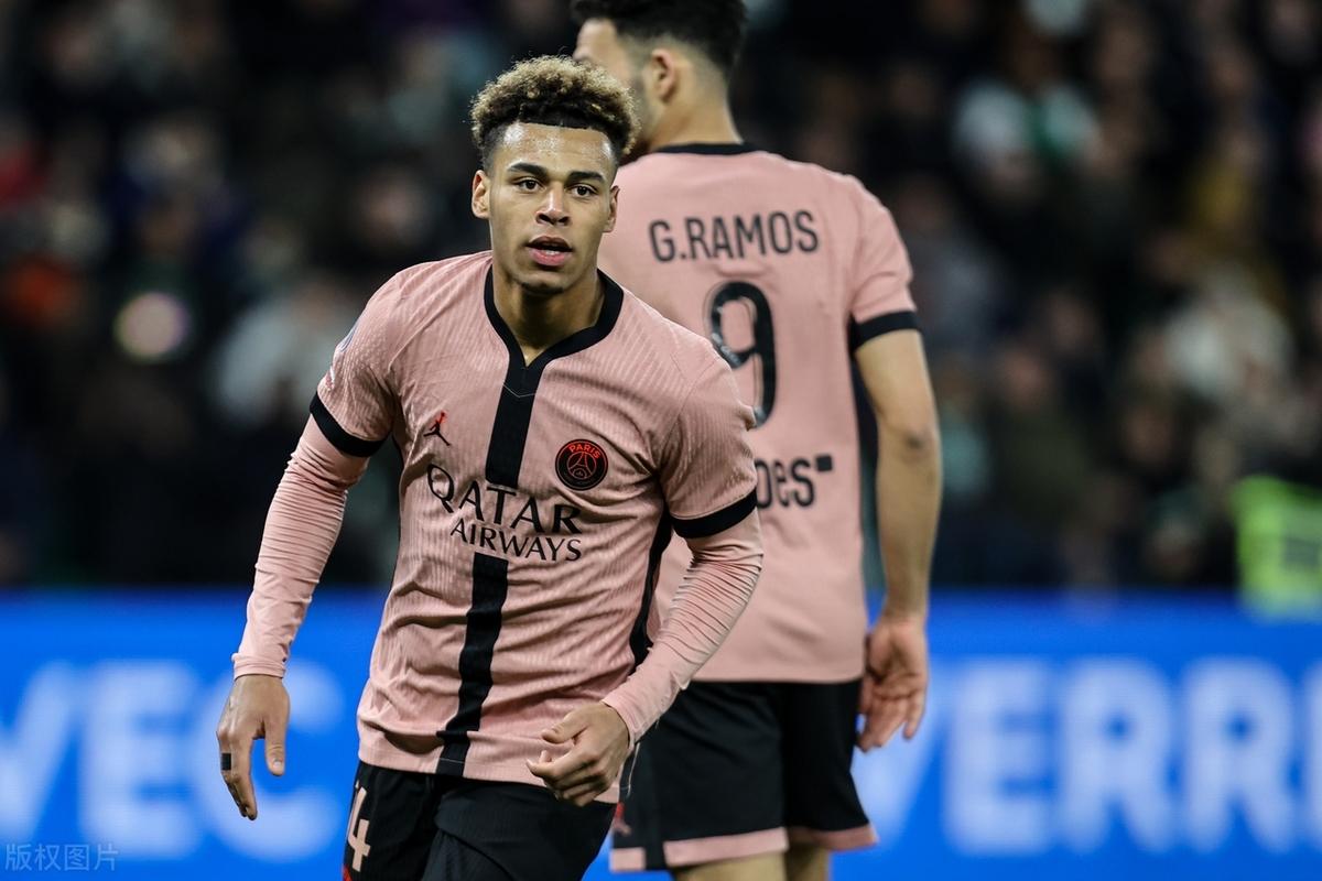 金年会体育-包含法甲倒计时，巴黎圣日耳曼赛后防线松动，细节引发关注，态度坚定，高层口径保持一致的词条